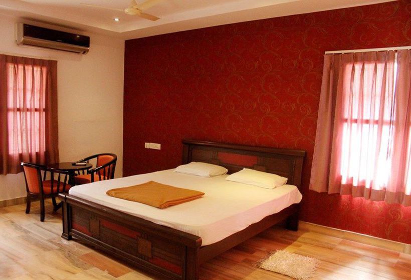 Falcons Nest Imperia Suites 13