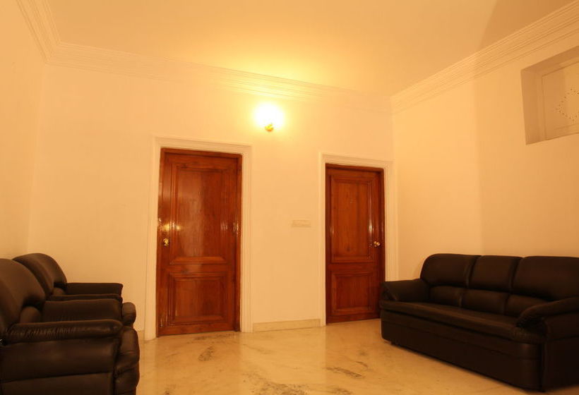 Falcons Nest Imperia Suites 15