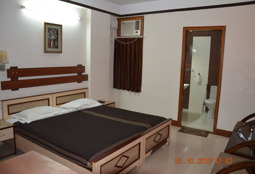 Hotel Kings Corner 10