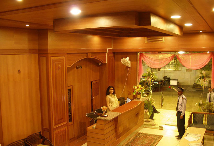 Hotel Kings Corner 12