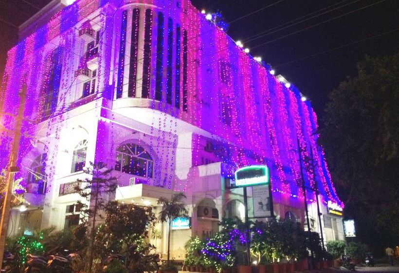 Hotel Kings Corner 17