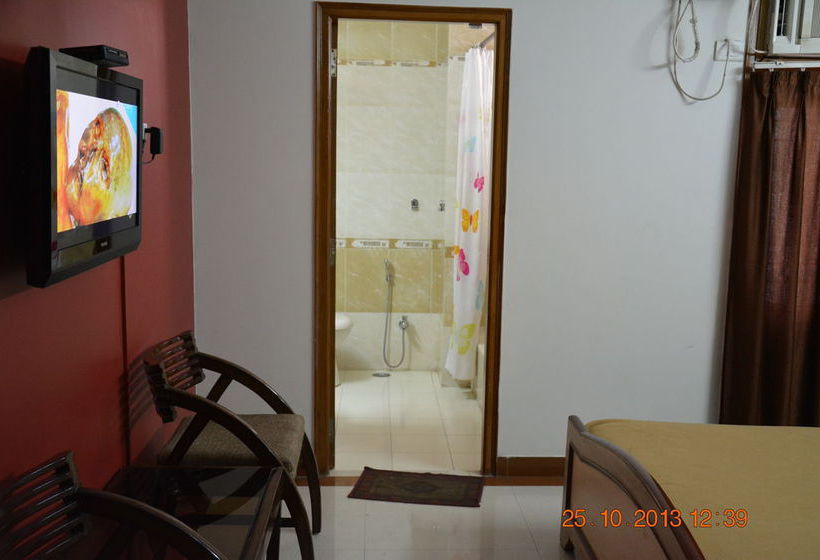 Hotel Kings Corner 4