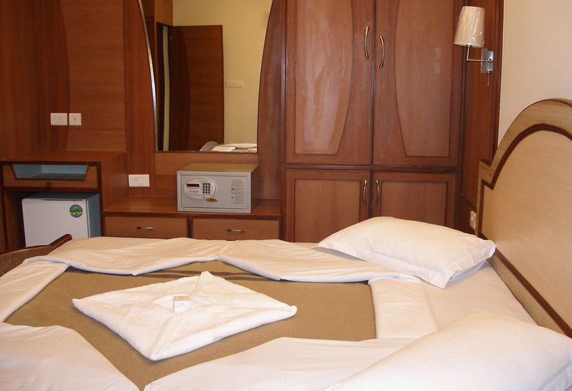 Hotel Kings Corner 7