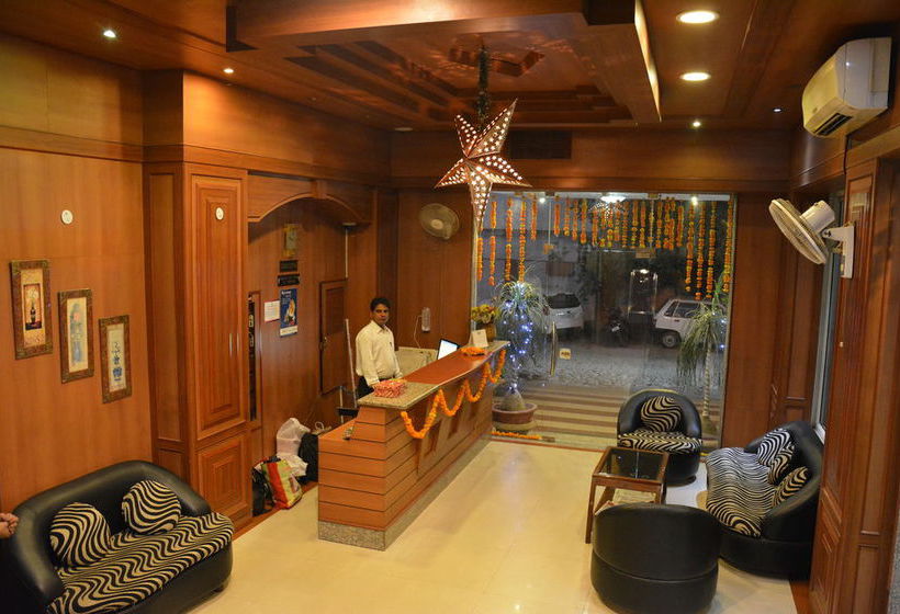 Hotel Kings Corner 8