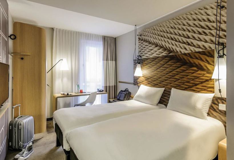 Hotel Ibis Berlin Hauptbahnhof 6