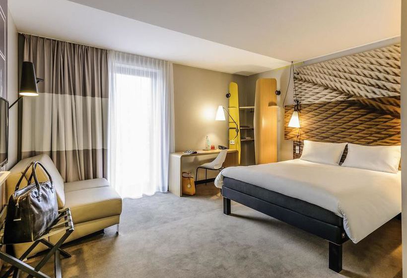 Hotel Ibis Berlin Hauptbahnhof 8