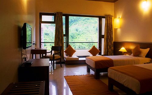 Hotel Club Mahindra Baiguney 18