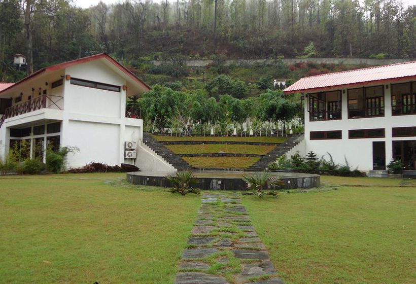 Hotel Club Mahindra Baiguney 2