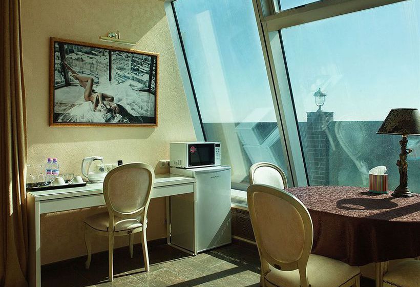 Hotel Imperia City 5