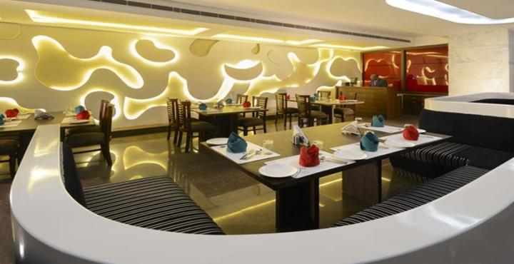 Hotel Crimson Palace 7