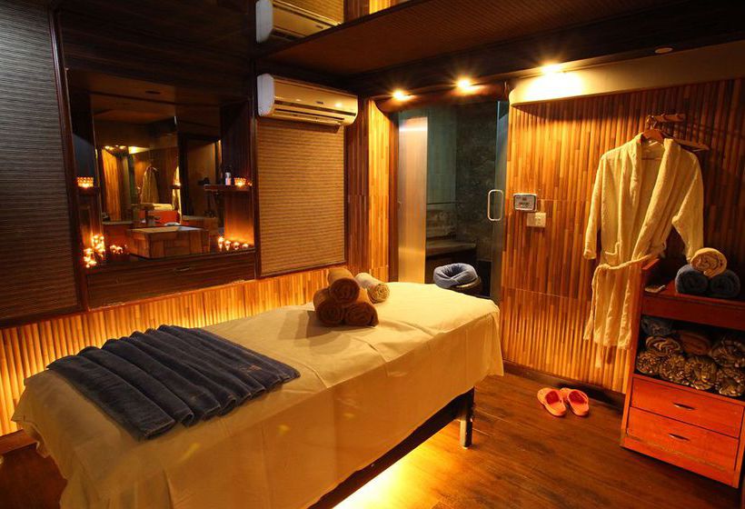 Hotel Ocean Residency 5