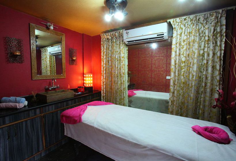 Hotel Ocean Residency 6