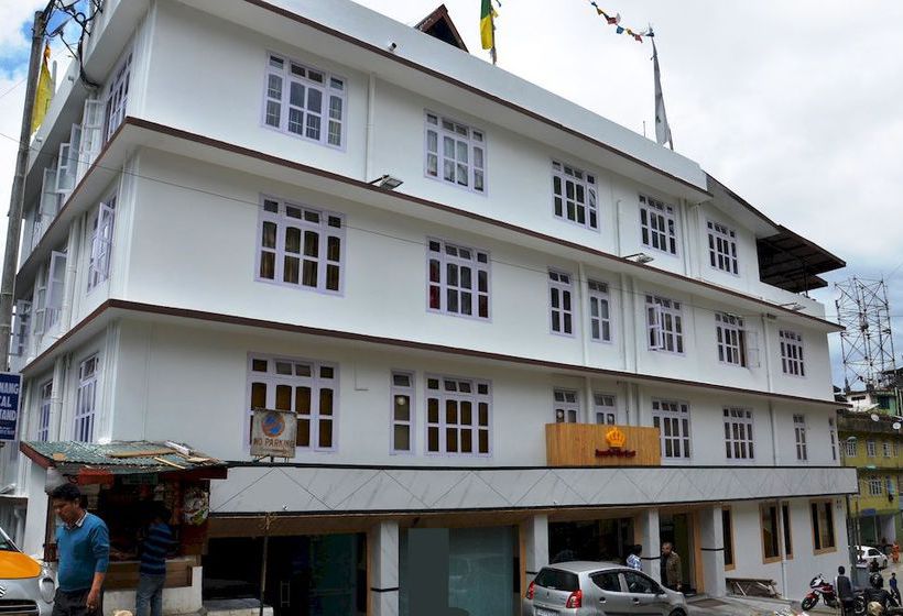 Hotel Jewel of the East Gangtok