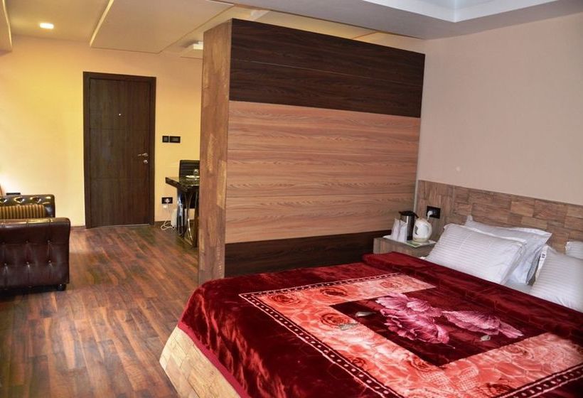 Hotel Jewel of the East 14