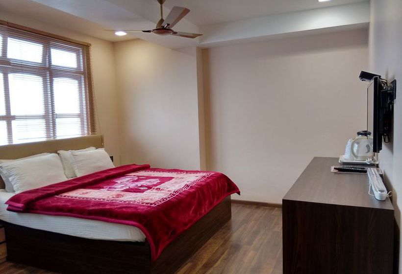 Hotel Jewel of the East 15