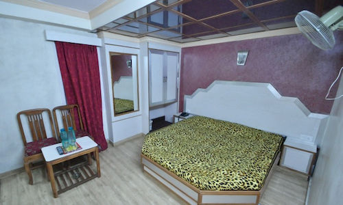 Hotel Sidharath 9