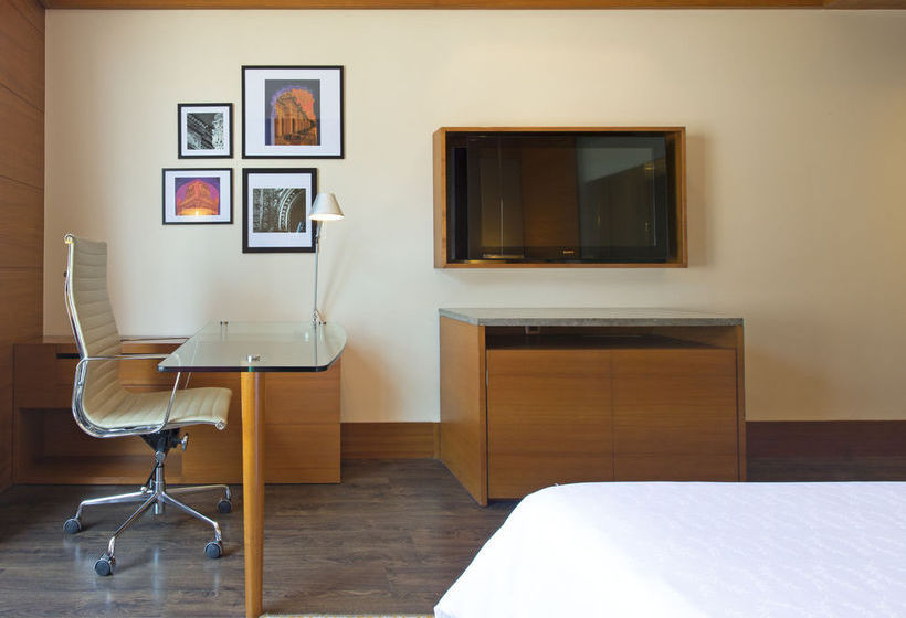 Hotel Sheraton Hyderabad 10