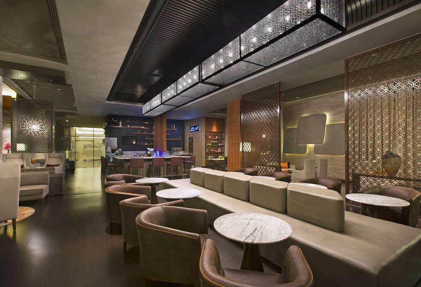 Hotel Sheraton Hyderabad 16