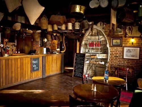 Hotel Honest Lawyer 16