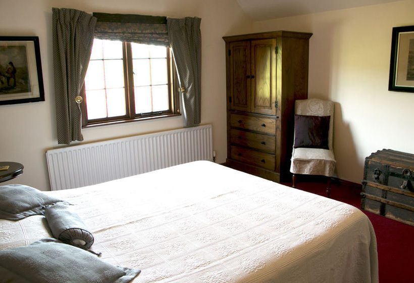 Hotel Honest Lawyer 8