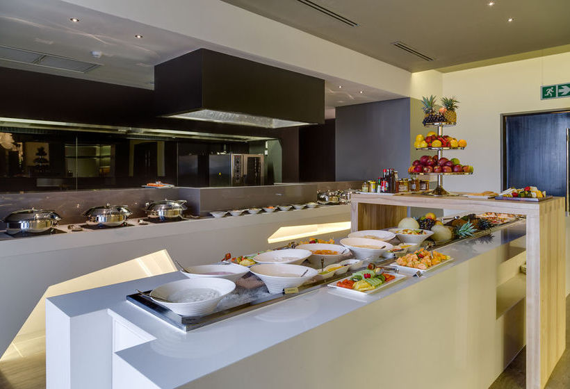 Protea Hotel Fire & Ice! Menlyn 7