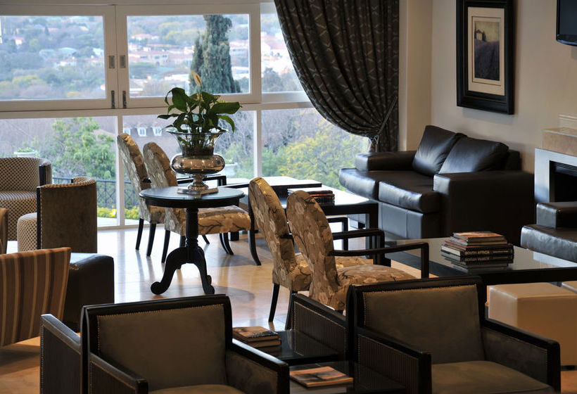 Hotel 131 On Herbert Baker Street 17