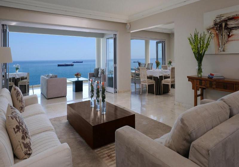 Hotel The Clarendon - Villa Fresnaye / Villa Bantry Bay 14