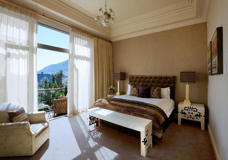 Hotel The Clarendon - Villa Fresnaye / Villa Bantry Bay 20