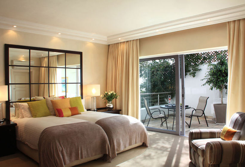 Hotel The Clarendon - Villa Fresnaye / Villa Bantry Bay 8