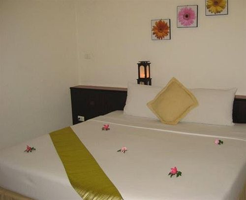 Baan Saen Sook Villas Surat Thani