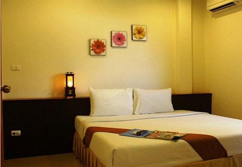 Baan Saen Sook Villas 1