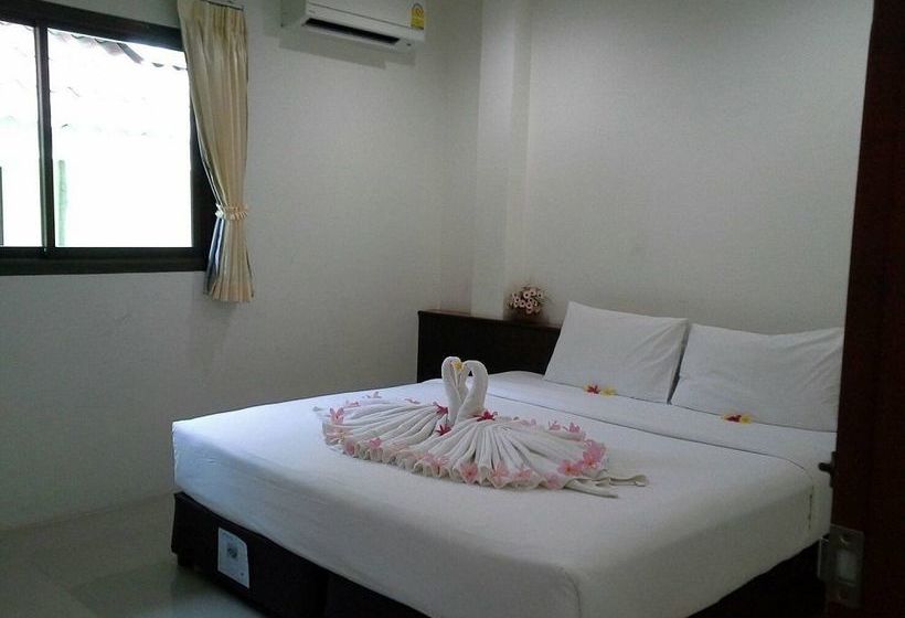 Baan Saen Sook Villas 18