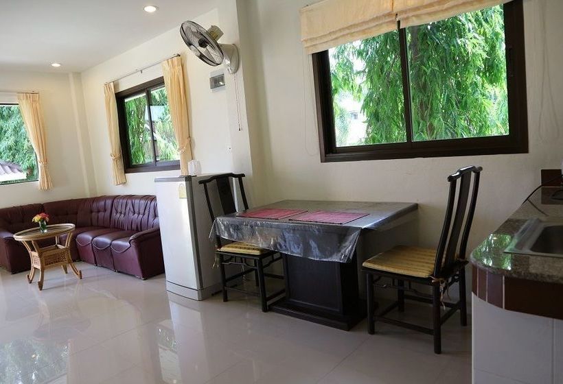 Baan Saen Sook Villas 9