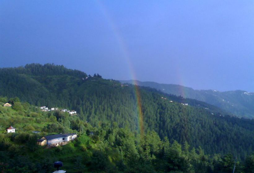 Hotel Whistling Pines Resort Himachal Pradesh