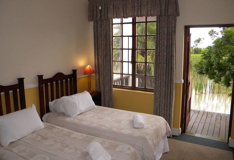 Hotel Inkwenkwezi 10