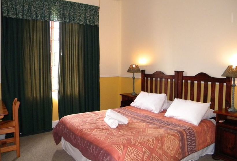 Hotel Inkwenkwezi 11