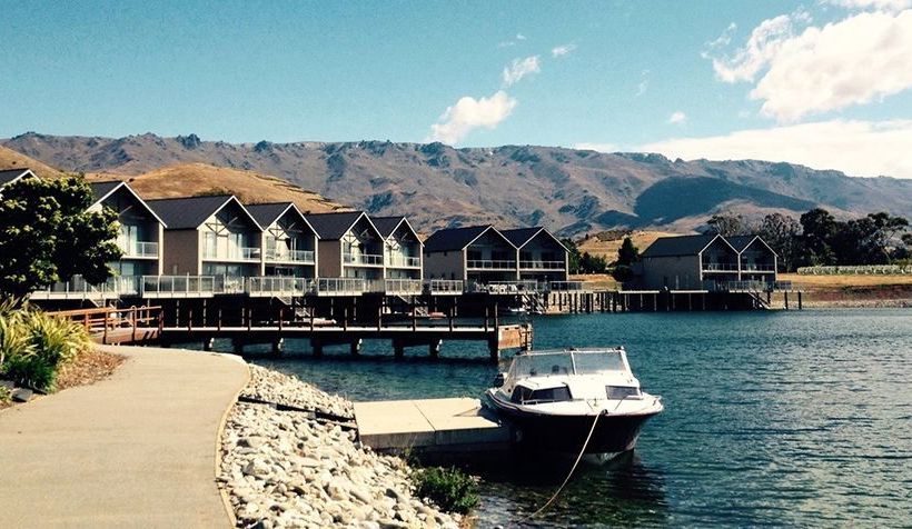 Heritage Boutique Lake Resort 12