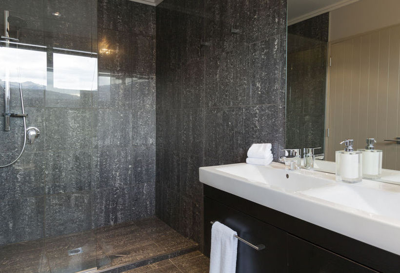 Heritage Boutique Lake Resort 15