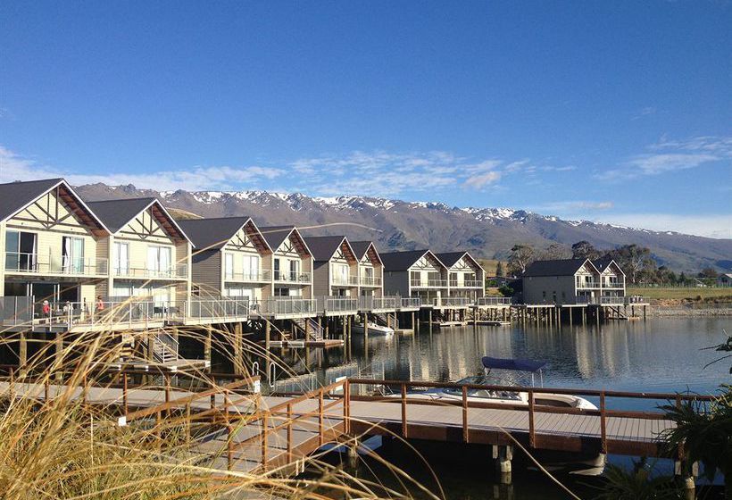 Heritage Boutique Lake Resort 2