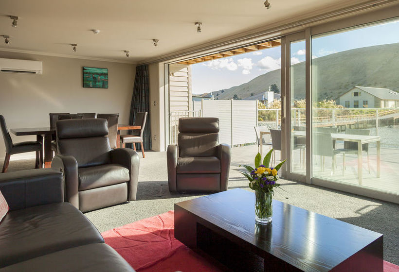 Heritage Boutique Lake Resort 20