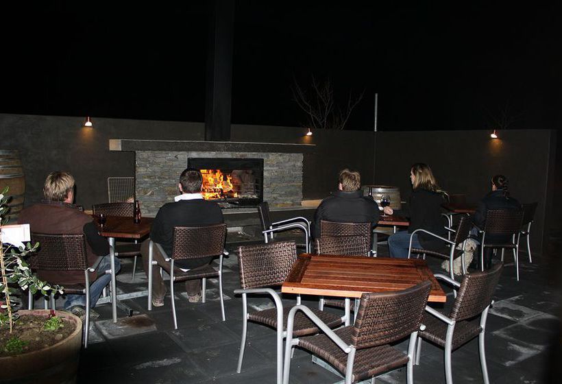 Heritage Boutique Lake Resort 3