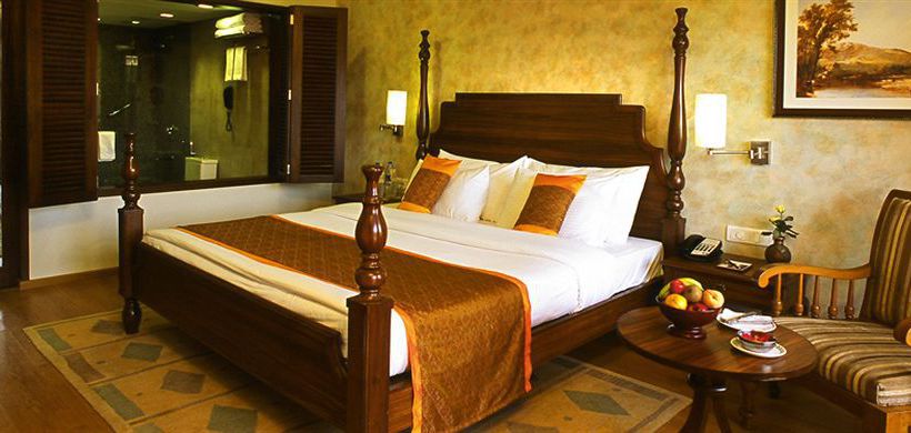 Fariyas Resort Lonavala 16