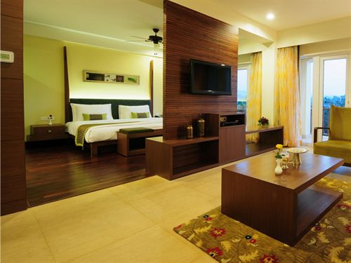 Fariyas Resort Lonavala 19