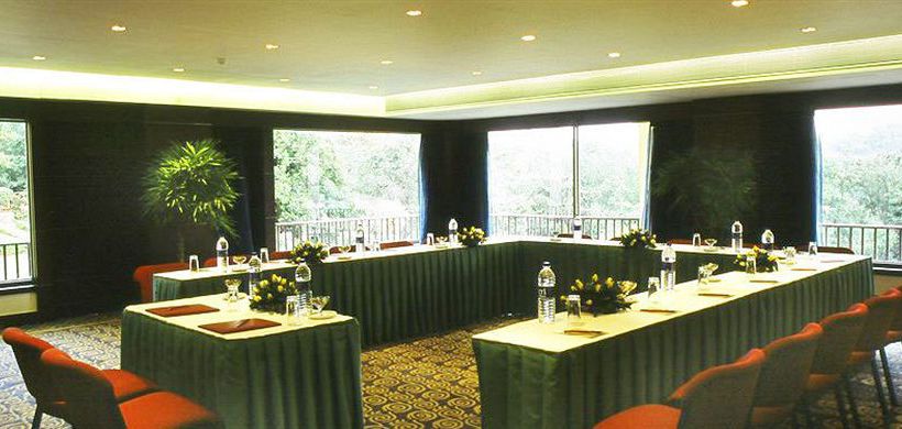 Fariyas Resort Lonavala 8