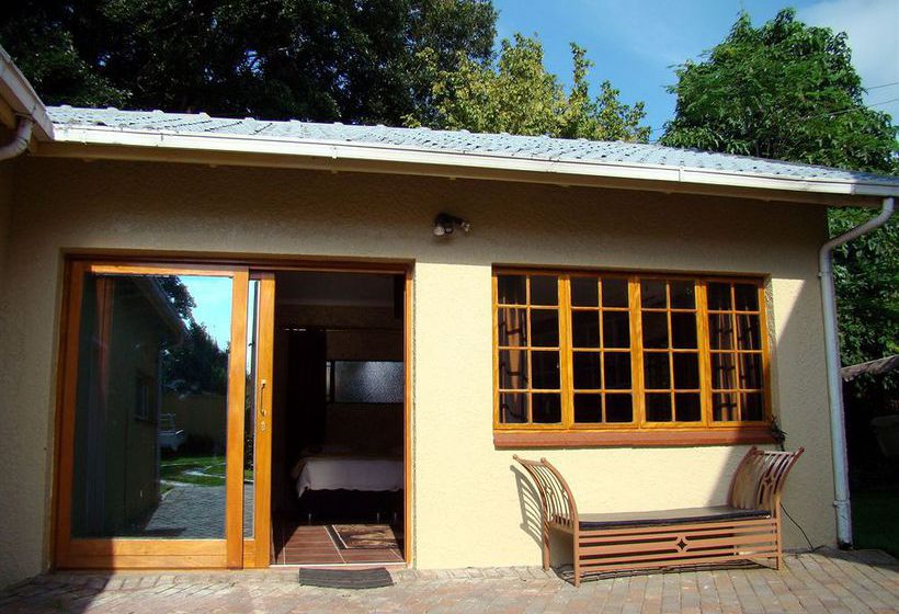 Bed and Breakfast Eagle Crest Executive Lodge Edenvale Gauteng