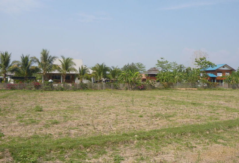 Pensión Lha's Place Chiang Mai