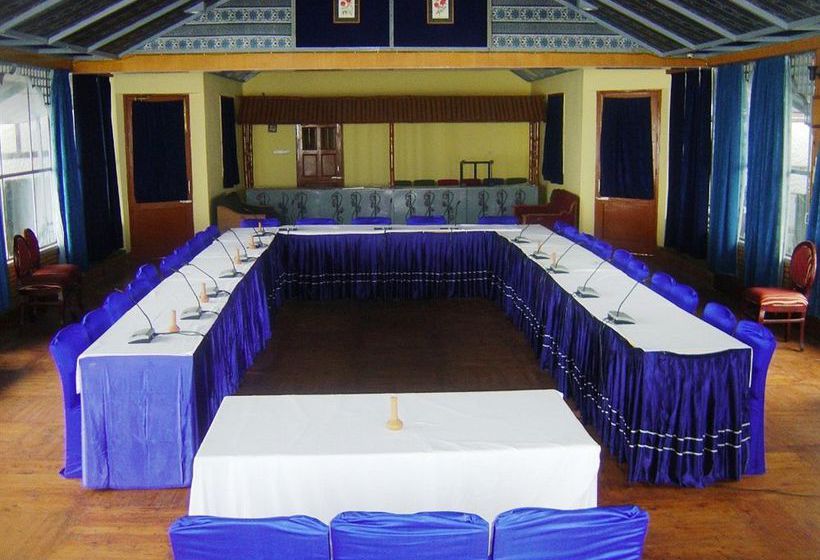 Hotel Snow King Retreat 1