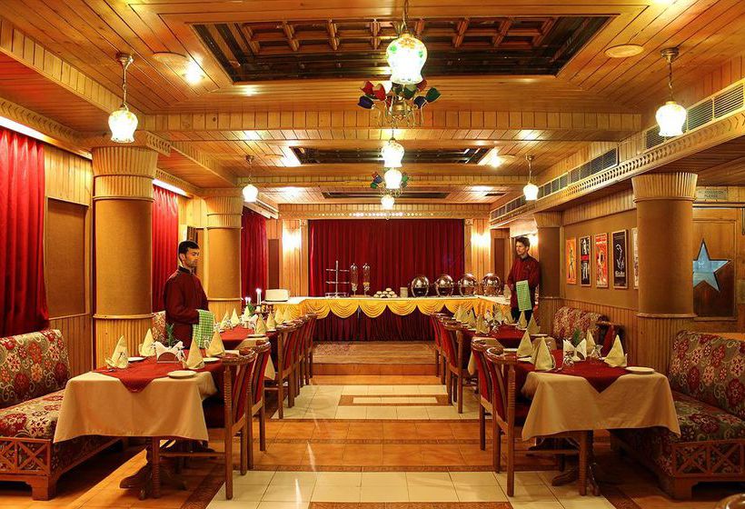 Hotel Snow King Retreat 20