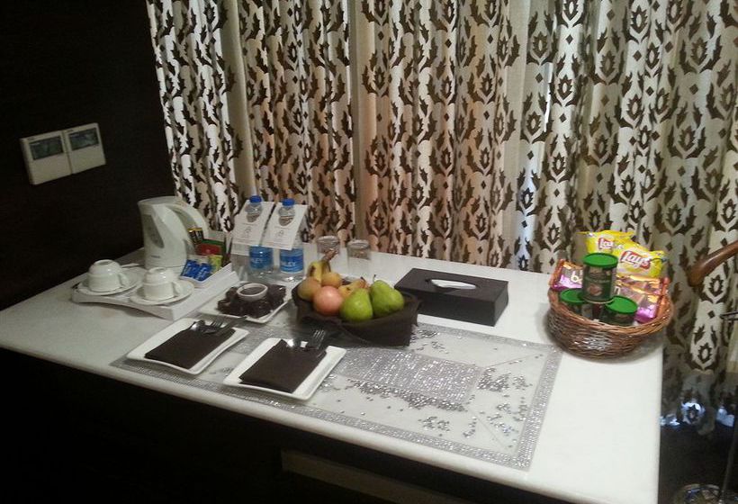 Hotel Avaas Lifestyle 15