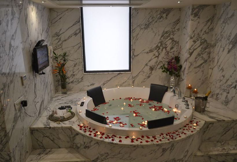 Hotel Avaas Lifestyle 3